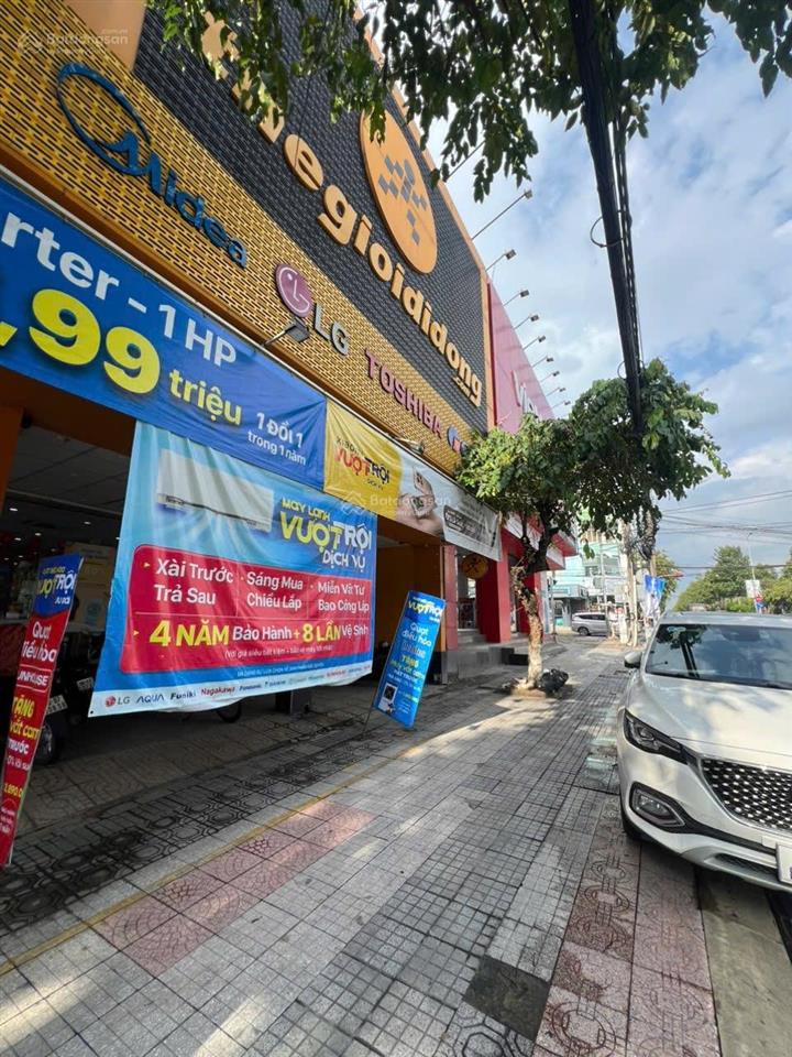 Mặt tiền đồng khởi  tân hiệp, vị trí đẹp đang có dòng tiền sẵn 65 triệu/ th, 8.4x24= 202m2