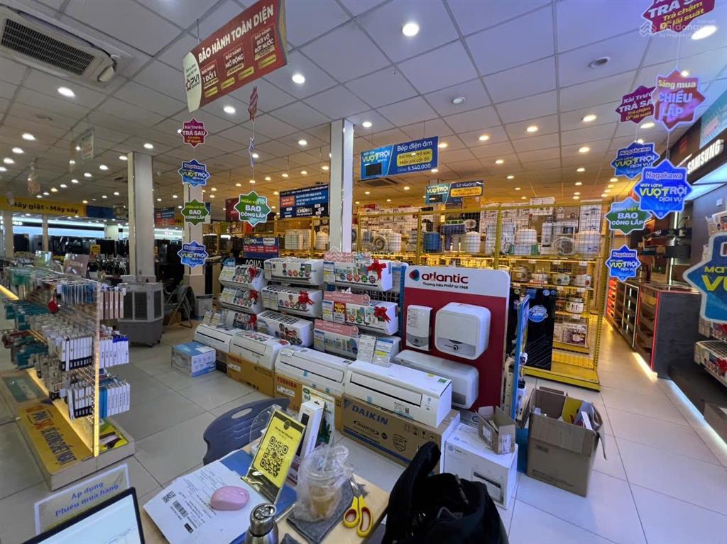 Mặt tiền đồng khởi  tân hiệp, vị trí đẹp đang có dòng tiền sẵn 65 triệu/ th, 8.4x24= 202m2