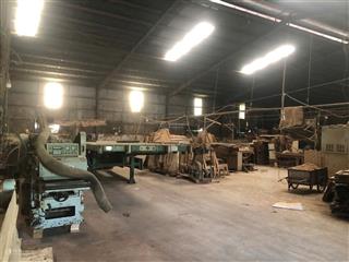 Cho thuê xưởng sản xuất nội thất  mặt tiền ql13 gần vạn phúc city