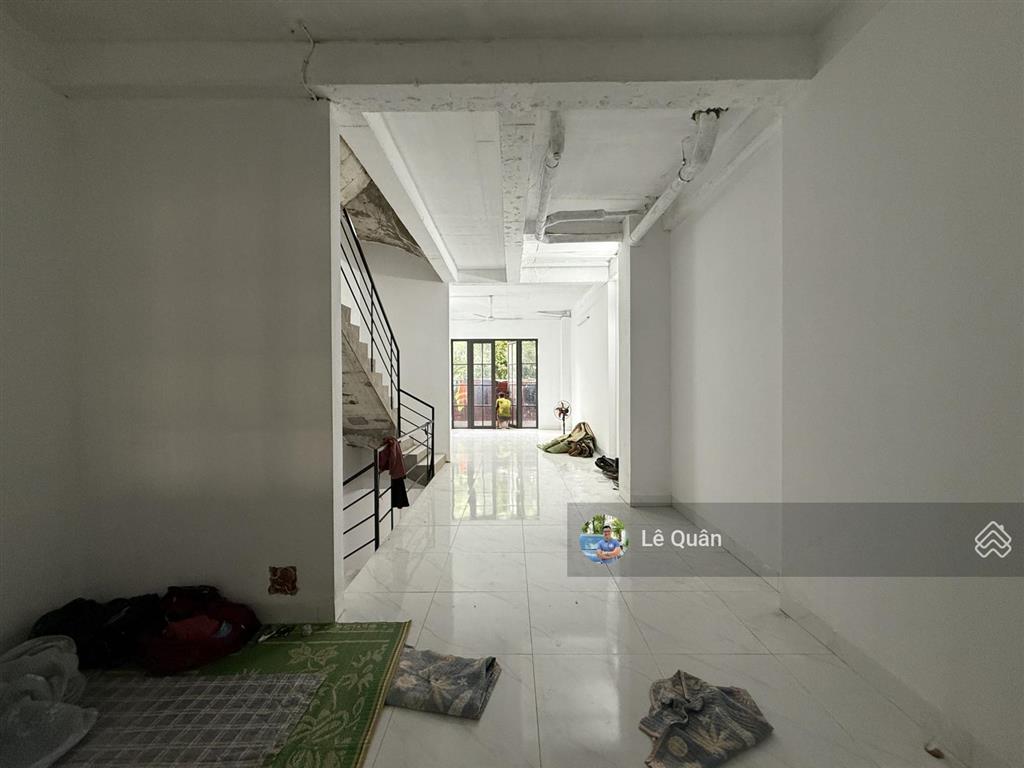 Chính chủ gửi bán gấp lk 75m2 xd 5 tầng cho thuê dòng tiền.  0986 786 ***