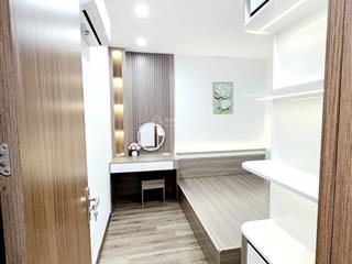 Chính chủ bán căn hộ 2 phòng ngủ full đồ giá 2 tỷ 150 triệu