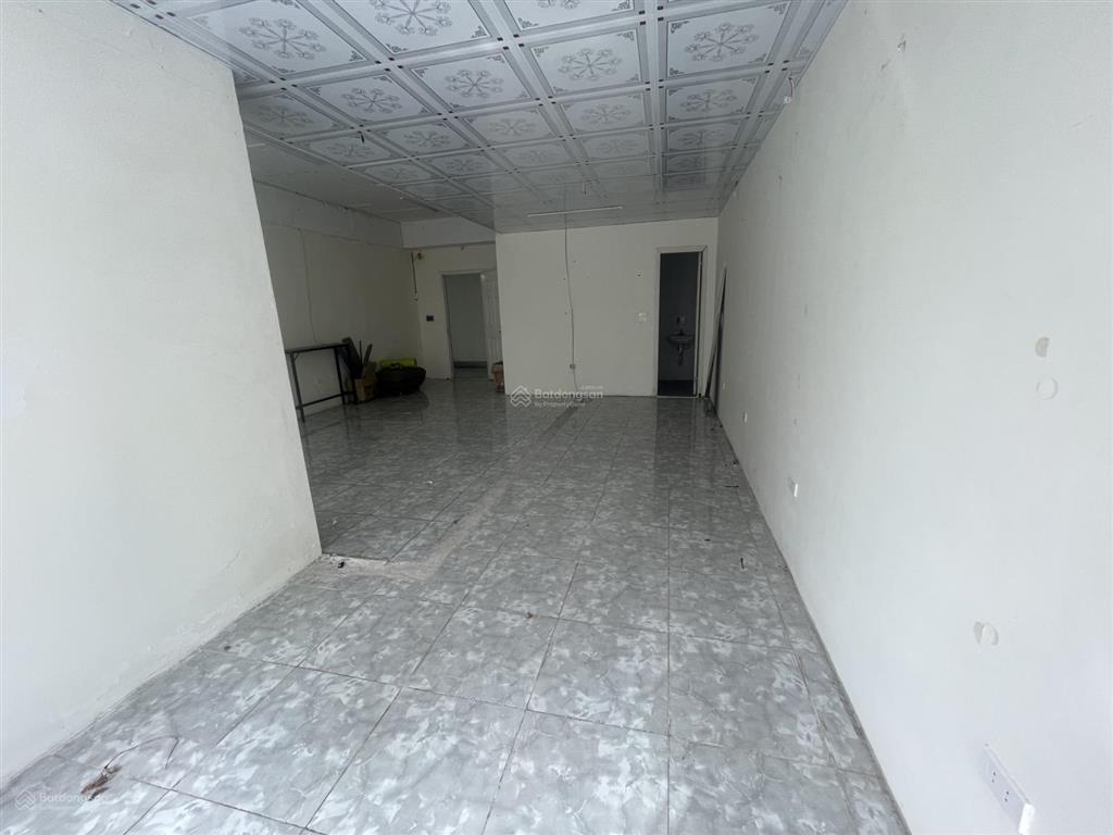 Chính chủ cần bán căn hộ 57m2 toà hh1b linh đàm giá 2 tỷ 299 triệu