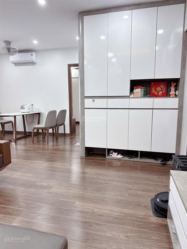 Chính chủ bán căn hộ 3 ngủ toà raibown linh đàm sổ đỏ chính chủ