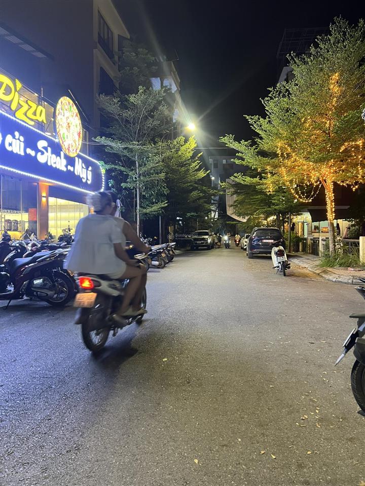 Gía rẻ nhất khu phố ẩm thực nguyễn du, 2 mặt đường đều ô tô tránh nhau, 65m2, chỉ 9 tỷ ...