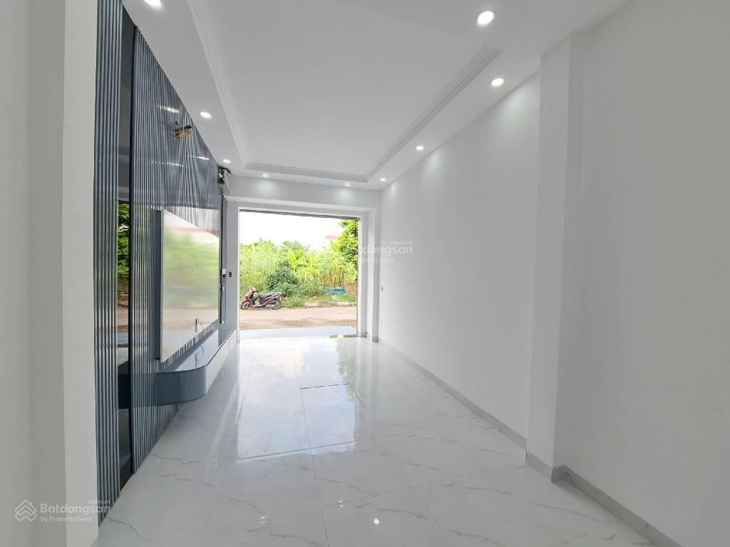 Nhà 6 tầng  thang máy  gara ô tô  đường 7m  kinh doanh đẹp  tứ hiệp  7,7 tỷ