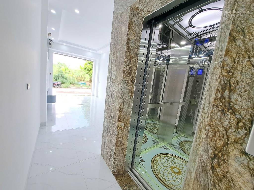 Nhà 6 tầng  thang máy  gara ô tô  đường 7m  kinh doanh đẹp  tứ hiệp  7,7 tỷ