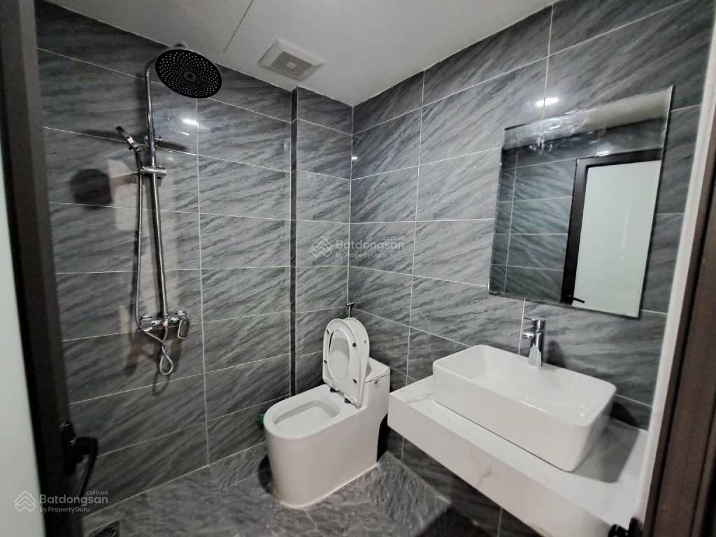 Nhà 6 tầng  thang máy  gara ô tô  đường 7m  kinh doanh đẹp  tứ hiệp  7,7 tỷ