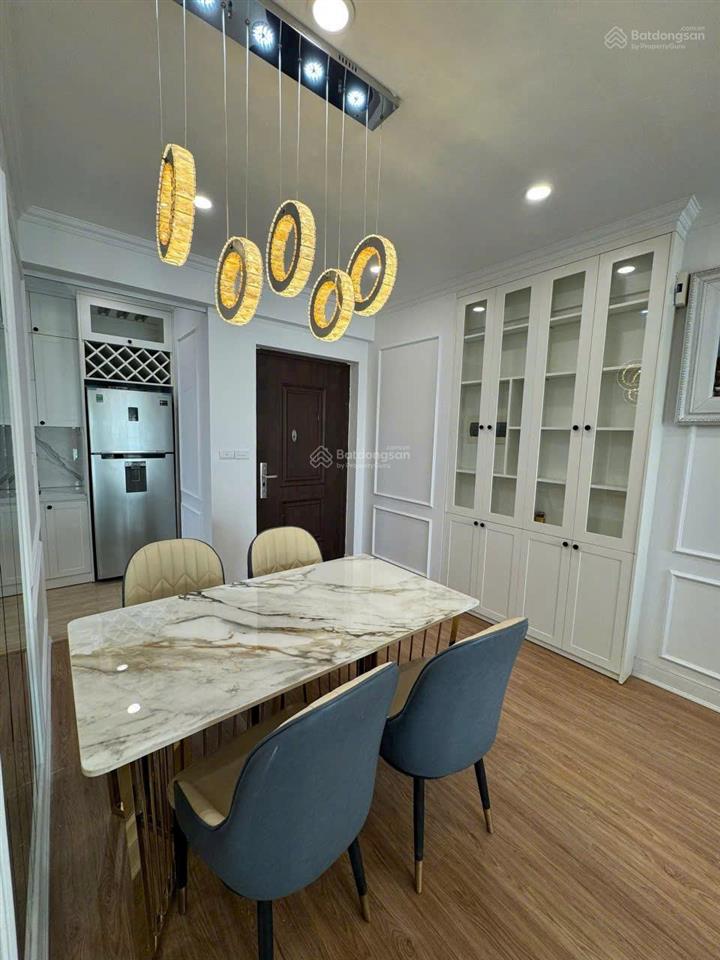 Bán căn góc chung cư rainbow linh đàm, giá 7,9 tỷ, dt 91 m2, 3pn, 2wc, full nội thất