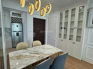 Bán căn góc chung cư rainbow linh đàm, giá 7,9 tỷ, dt 91 m2, 3pn, 2wc, full nội thất