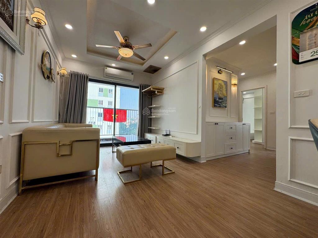 Bán căn góc chung cư rainbow linh đàm, giá 7,9 tỷ, dt 91 m2, 3pn, 2wc, full nội thất