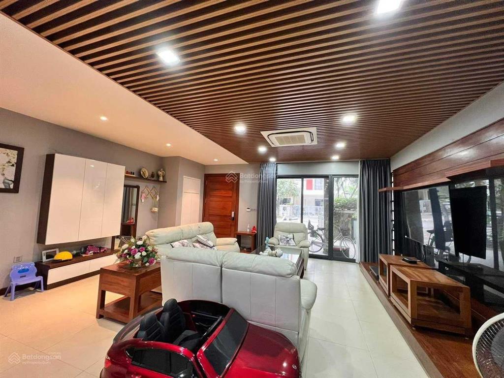 Cho thuê biệt thự 200m2 full đồ đẹp kđt gamuda,  0977 699 ***