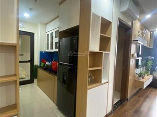 Cho thuê chung cư iec tứ hiệp, thanh trì miễn trung gian, 70m, 2pn, 2wc, đầy đủ đồ, 8,5 triệu.