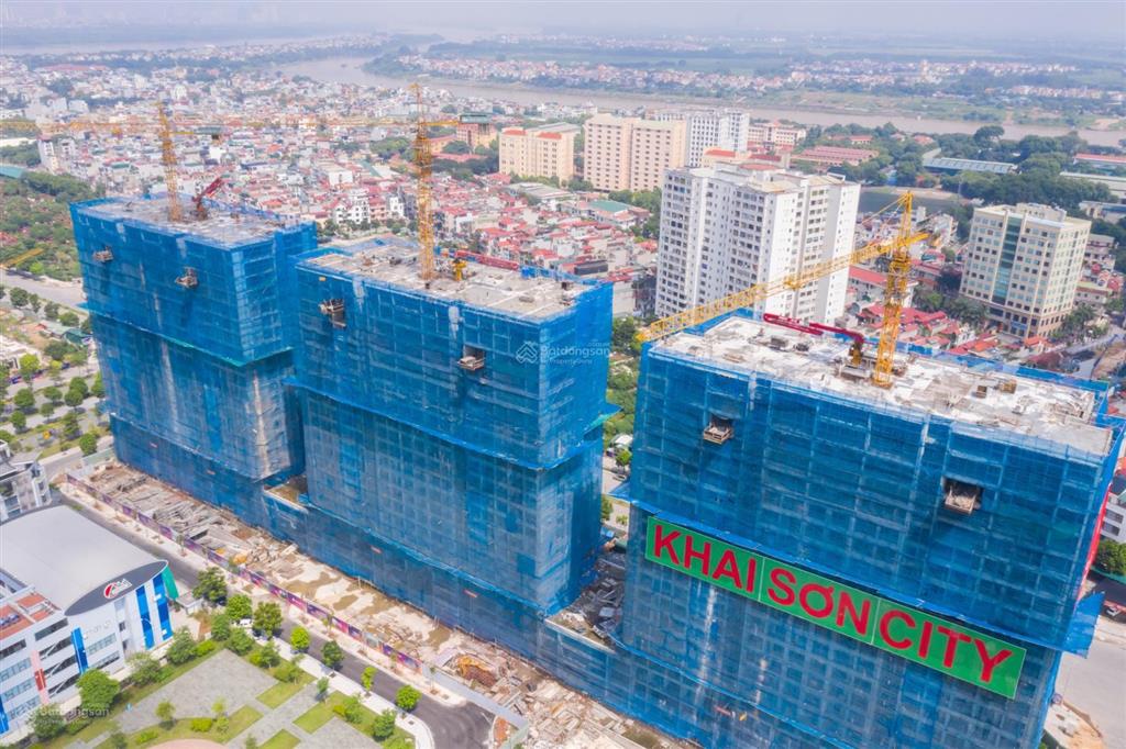 Kscbán căn góc 96,8m(3pn2vs)ký hd trực tiếp. chiết khấu tts 15%.cách cầu long biên 5p. giá 6,7 tỷ