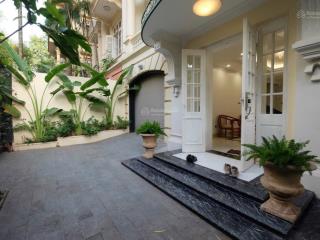 Bán bt 160m2 tại âu cơ, q.an, tây hồ, hà nội giá ưu đãi 70 tỷ vnd