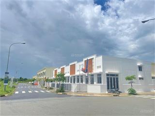 Chỉ từ 360 triệu! sở hữu nhà phố trung tâm khu công nghiệp phước đông  tây ninh