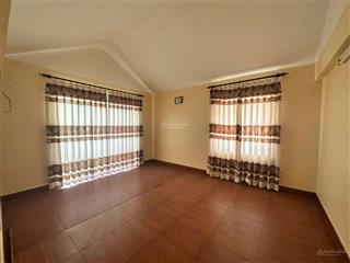 Cho thuê biệt thự view công viên nguyễn văn linh, long biên 120m2x4tầng giá 25 tr/th, full nội thất
