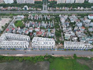 Bán nhà mặt phố 22m. lô góc 3 mặt tiền. ngay trung tâm gia lâm. dự án ngay tdc trâu quỳ