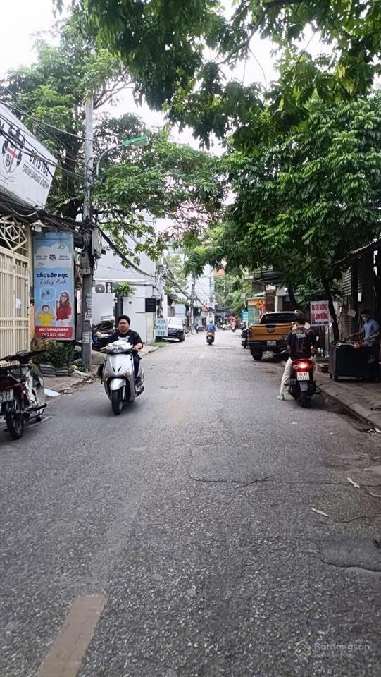 Bán đất tặng nhà 46m2, lô góc mặt phốm mặt tiền khủng 13m, ngã ba hút lộc  kinh doanh giá đầu tư