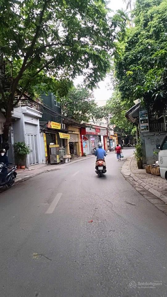 Bán đất tặng nhà 46m2, lô góc mặt phốm mặt tiền khủng 13m, ngã ba hút lộc  kinh doanh giá đầu tư