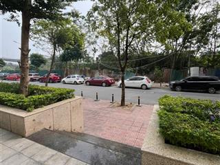 Bán chân đế chung cư homeland thượng thanh, 2sàn, kinh doanh sầm uất, giá 3tỷ550