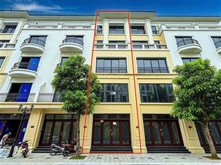 Bán căn liền kề 70m2 hướng đông nam giá tốt khu san hô vị trí đẹp gần biển