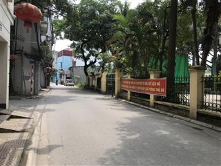 Bán đất tại gia quất, 250 triệu / m2, 37 m2, đường ô tô tránh trục chính kinh doanh