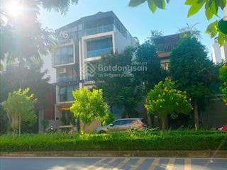 Bán nhà 5 tầng siêu đẹp, hiện đại, mặt phố, full đồ, dân cư đông đúc giang biên  phúc lợi  hà nội