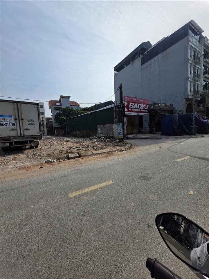 Siêu hiếm, siêu tương lai lô đất rất đẹp đối diện nh trọng khách, 132m2, mt góc 20m, đường 35m