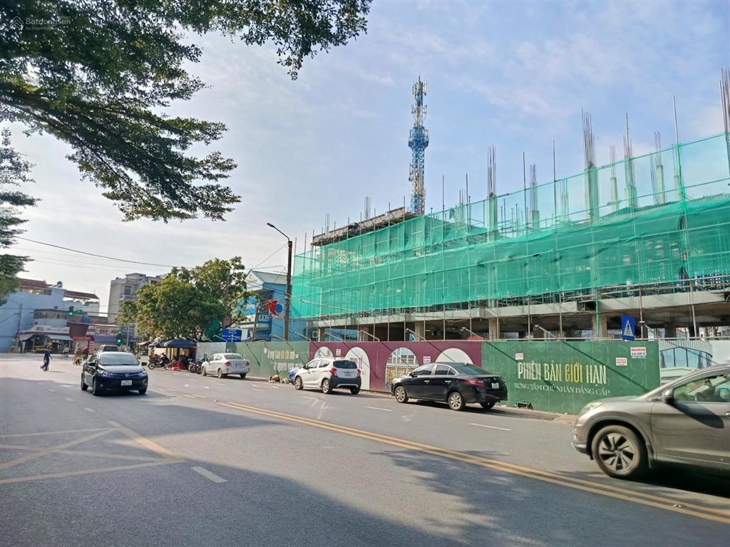 Nhà mặt phố dt 102m2, 5 tầng nguyễn đức cảnh  diêm điền  thái thụy giá 16.9 tỷ pkd  cđt