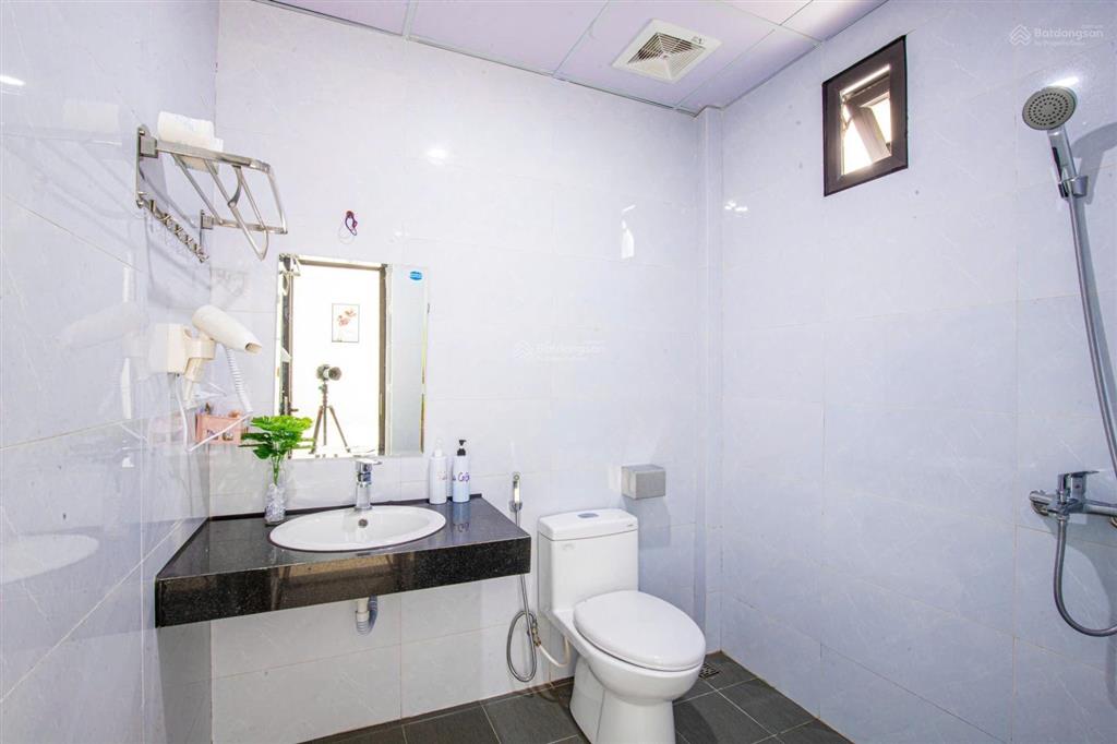 Cần bán nhanh căn biệt thự ven biển giá cắt lỗ