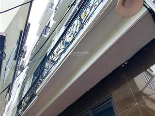 40m2 ,4t ,mậu lương ,xung quanh phát triển từng ngày ,giá tốt 5.55 tỷ