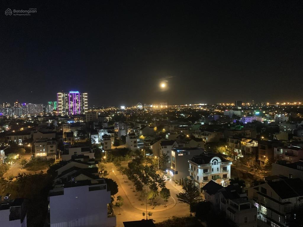 Bán cc thủ thiêm star, 5,2 tỷ vnd, 80 m2, 2pn , 2wc, giá tốt chỉ với 65 triệu/m2