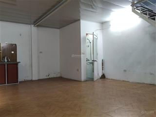 Tập thể thọ lão tầng trung giá chỉ hơn 2 tỷ