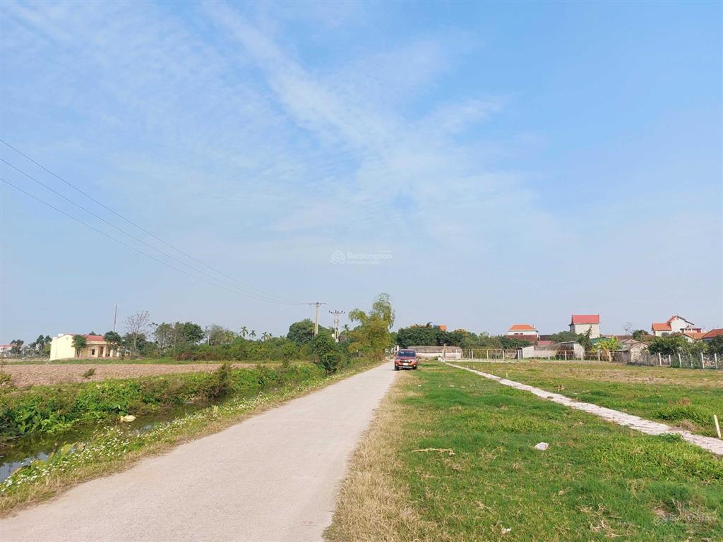 Đất đấu giá minh tân, phú xuyên sẵn sổ, đường thông tứ phía, giá chỉ 24, x tr/1m cho ace đầu tư