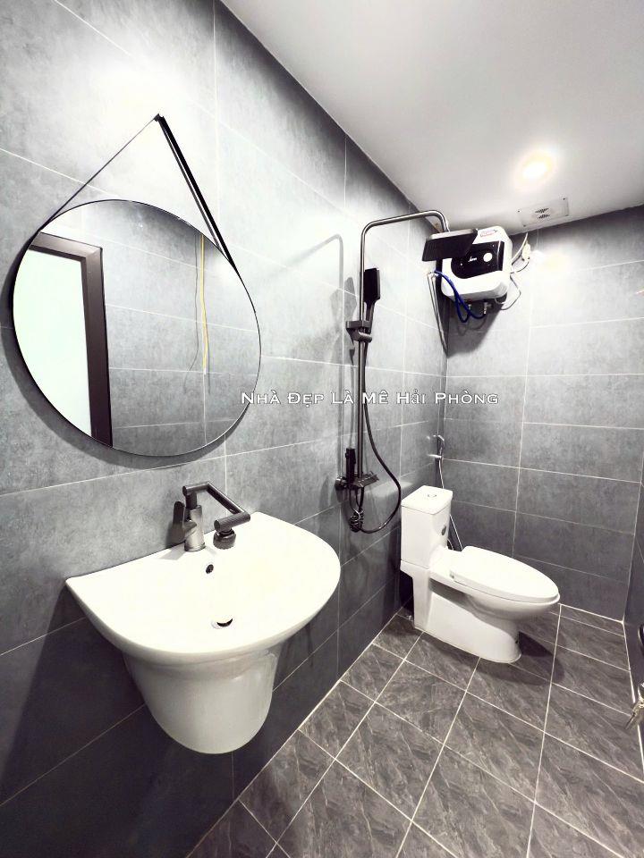 . Nhà 3 tầng độc lập Cát Cụt - Lê Chân 