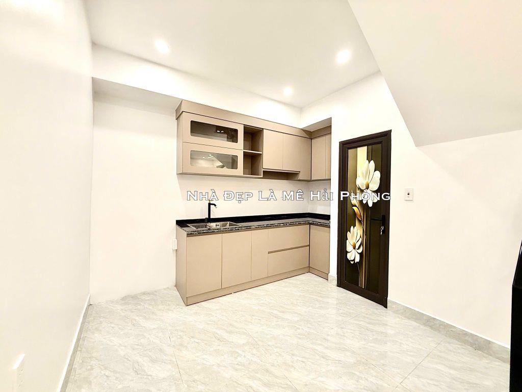 . Nhà 3 tầng độc lập Cát Cụt - Lê Chân 
