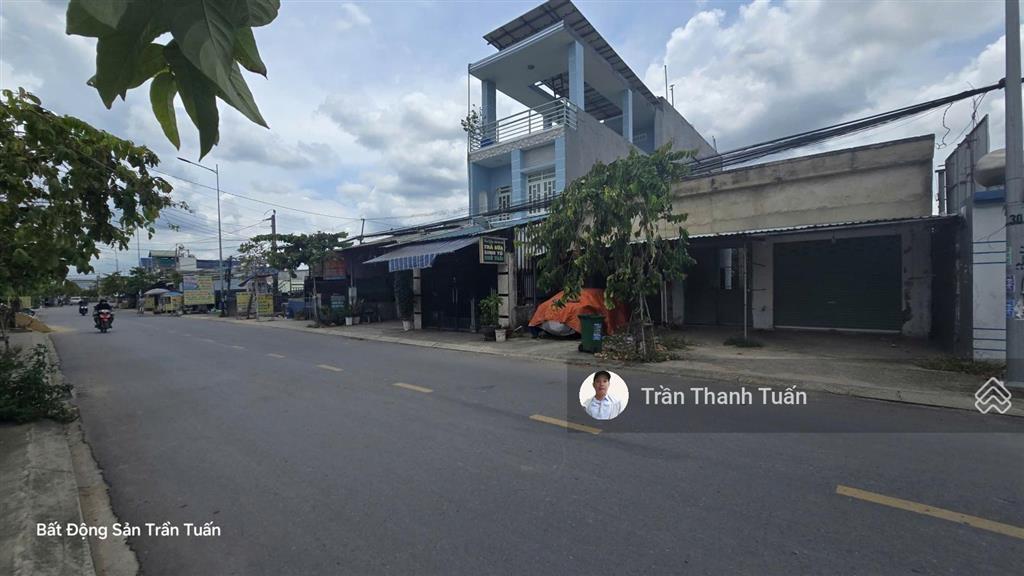 Mặt tiền đường gò hưu tiện kinh doanh, sát bên chợ, trường học, tuyến đường cực sung, tặng căn nhà