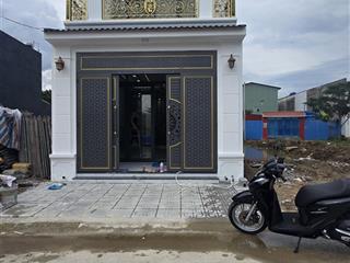 Nhà 2 mặt tiền đường trước sau,tiện kinh doanh, 5x22 xây hết đất