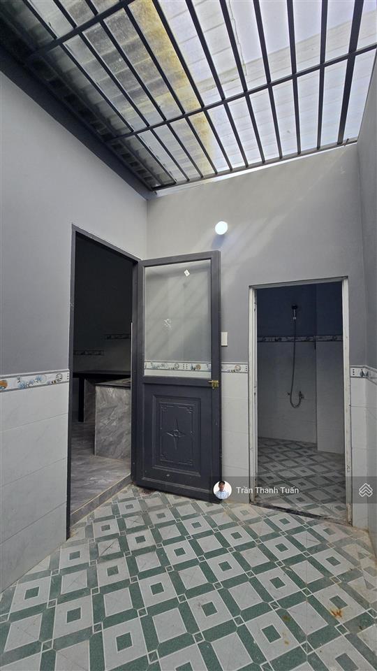 Nhà 5x20 mặt tiền nhựa, khu dân cư đông đúc, sát bên trường học cấp 1,2.