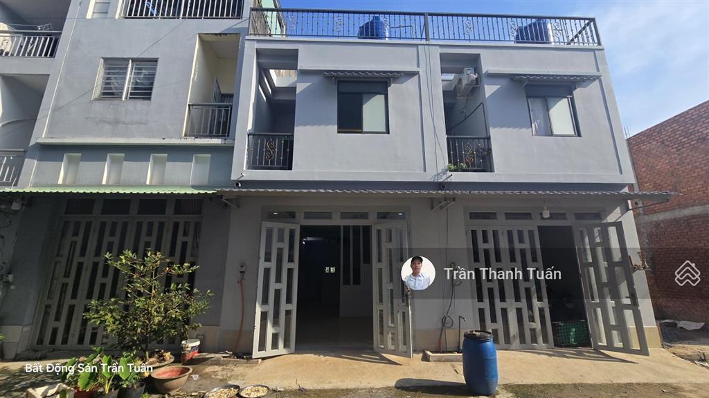 Còn 1 căn duy nhất 4,5x12 chỉ 900 bao hết. nhà lầu đường 7m. dân cư đông đúc ngay chợ đình ubnd xã