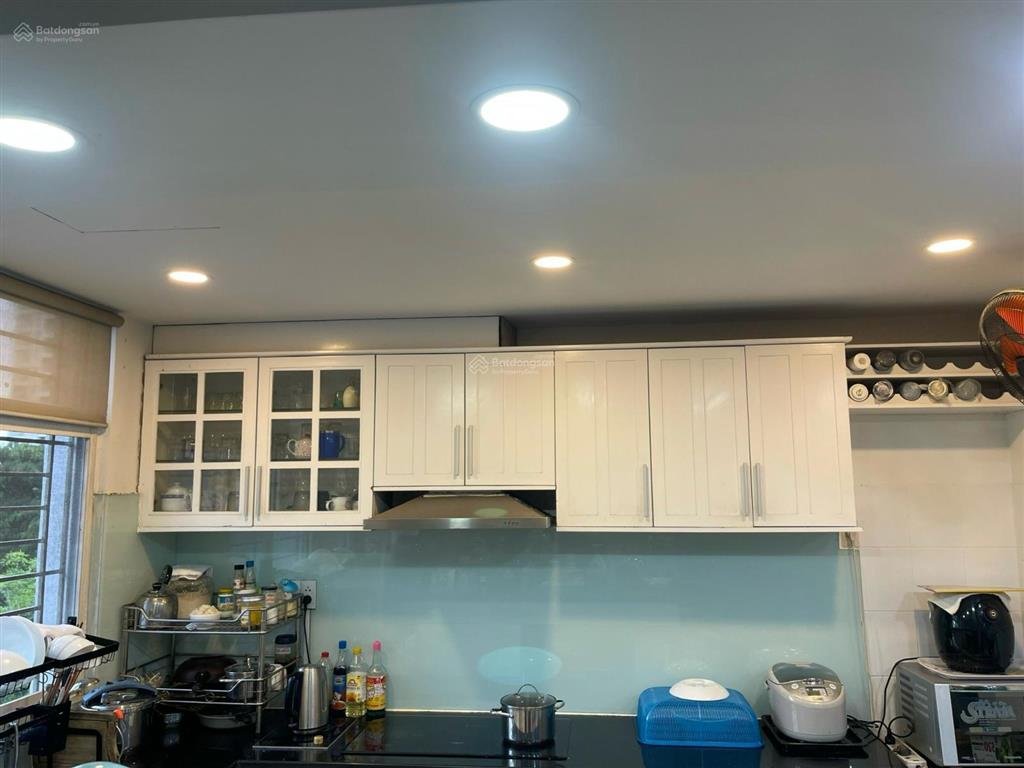 Chủ nhà cho thuê gấp căn hộ mỹ viên, trực diện công viên diện tích 95m2, giá 13tr giá tốt nhất tt ạ