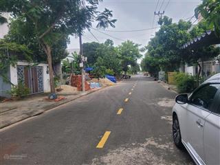 Cần bán đường 7.5m bàu cầu 25 view công viên  hoà xuân. dt 100m2 (5*20). hướng tây bắc