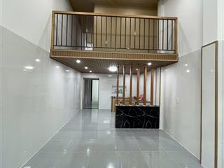 Cần bán nhà đẹp đường 8m sát chợ