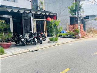 Cần bán trần nam trung dt 100m2, hướng nam, giá 6.580 tỷ.  0905 077 ***
