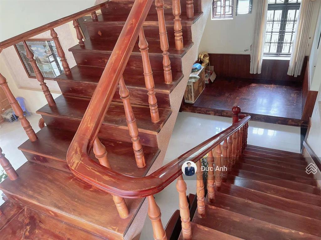 Bán căn nhà 227m2 full thổ đã hoàn công trung tâm tp đà lạt đường nhựa rộng bằng phẳng khu tiện ích