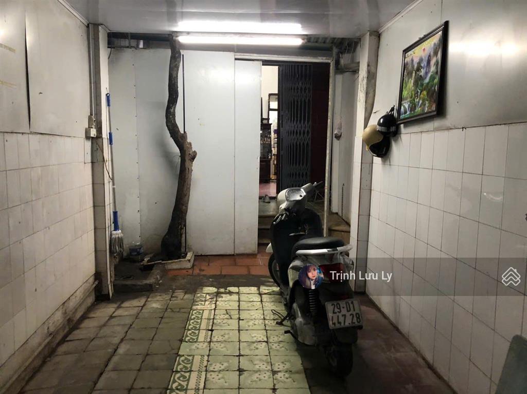 Bán đất mặt ngõ quỳnh 51 m2 ô tô tải qua nhà phù hợp xây ở hoặc đầu tư không quy hoạch