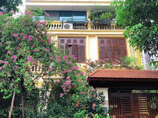 Bán biệt thự kđt mới văn khê 445 m2 lô góc 3 thoáng vỉa hè đá bóng giá đầu tư nhỉnh 100tr/m2
