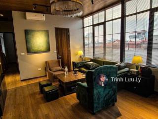 Bán nhà 69 tứ liên 70 m2 x 6 tầng x ngõ ba gác sát ô tô thang máy nhập khẩu 13.9 tỷ có ra lộc