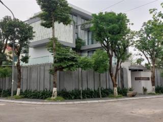 Em còn 4 căn biệt thự khu đt hà phong cần bán, vị trí đẹp, sổ đỏ sang tên ngay, giá đầu tư