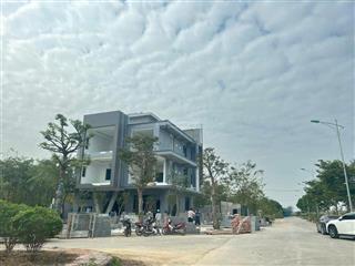 Bán biệt thự lô góc đường 24m khu b cienco5 mê linh  giá chỉ 32tr/m. view vườn hoa
